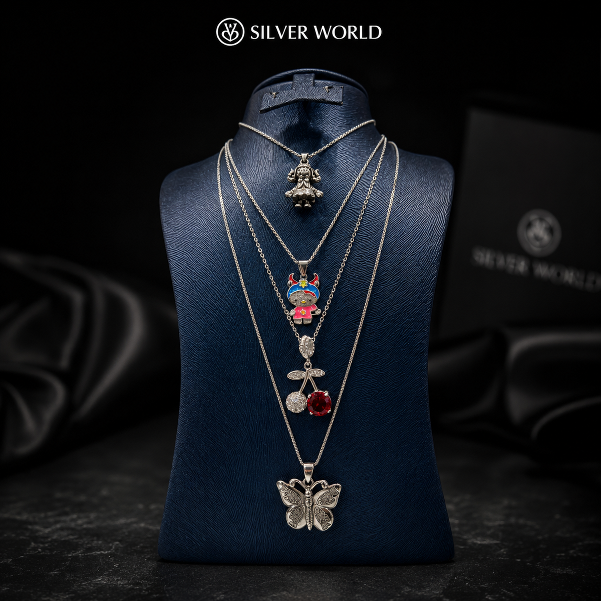 EXCLUSIVE PENDANTS