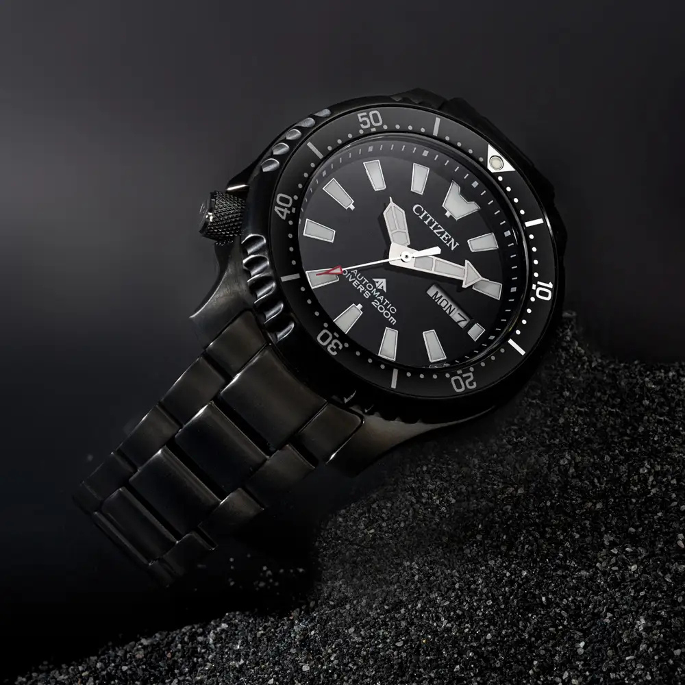 CITIZEN PROMASTER DIVER AUTOMATIC NY0135-80E