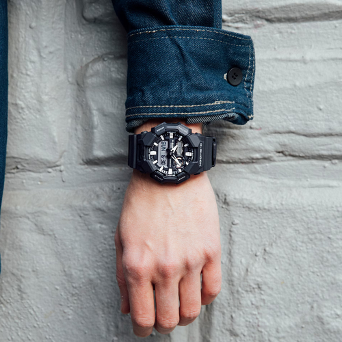 Casio G-SHOCK GA-010-1ADR Watch – Analog Digital Men's Watch with 10-Year Battery, LED Light & World Time